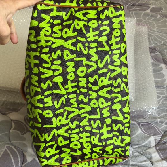 ๐ผ๐ผ GORGEOUS ๐ผ๐ผ Louis Vuitton Stephen Sprouse Graffiti Speedy 30 neon greโฆ - Picture 12 of 16